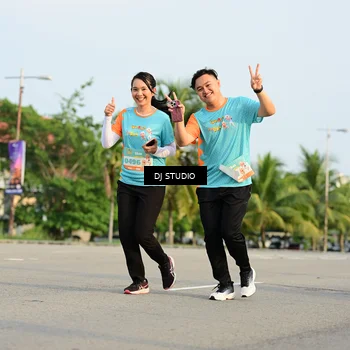 Runner Photo 8350219