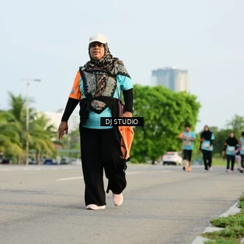 Runner Photo 8350235