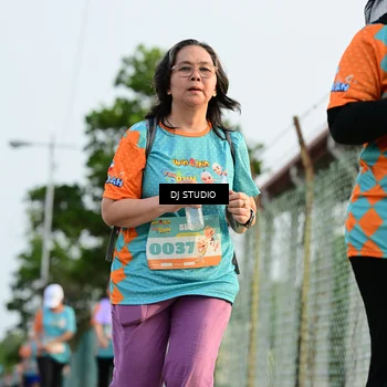 Runner Photo 8350249