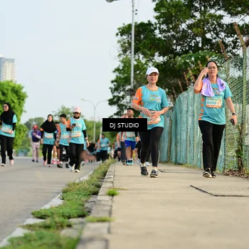 Runner Photo 8350261