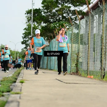 Runner Photo 8350262