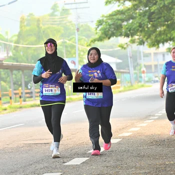 Runner Photo 8350304