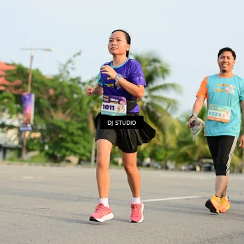 Runner Photo 8350305