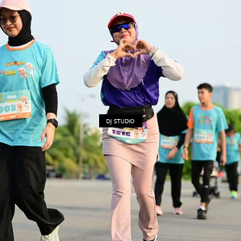 Runner Photo 8350333