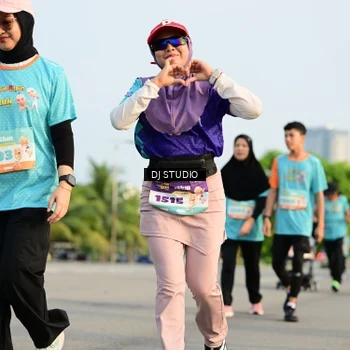 Runner Photo 8350334