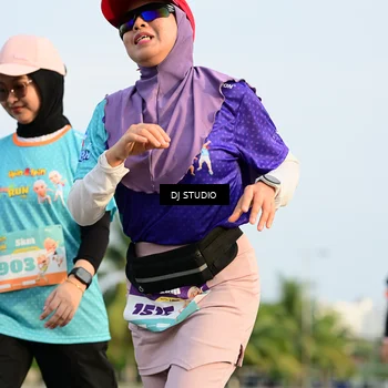 Runner Photo 8350350