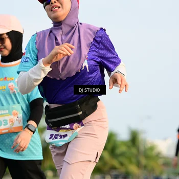Runner Photo 8350352