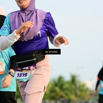 Runner Photo 8350354