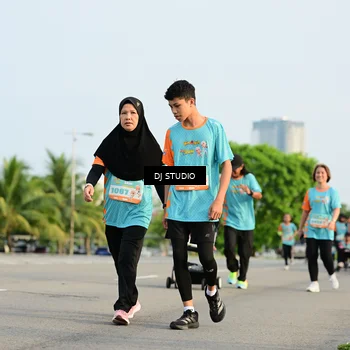 Runner Photo 8350355