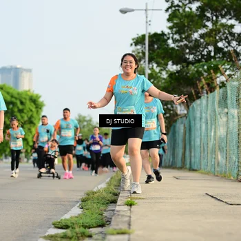 Runner Photo 8350394