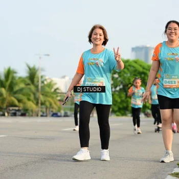 Runner Photo 8350406