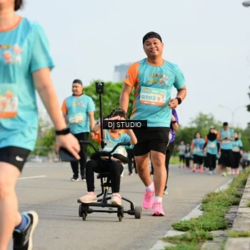 Runner Photo 8350432