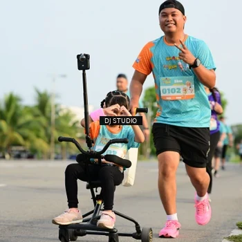 Runner Photo 8350441