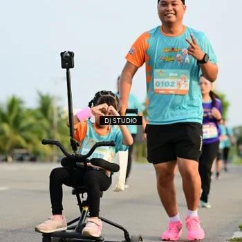 Runner Photo 8350442