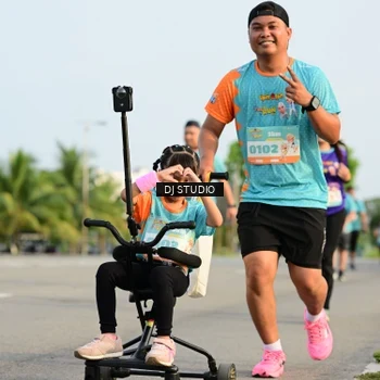Runner Photo 8350443