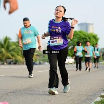 Runner Photo 8350452