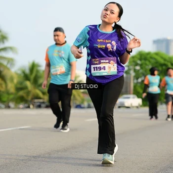 Runner Photo 8350455