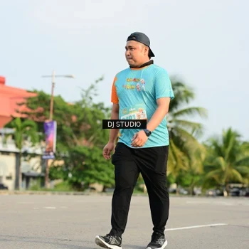 Runner Photo 8350472