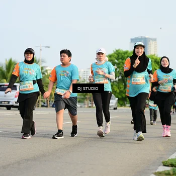 Runner Photo 8350496