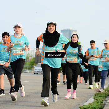 Runner Photo 8350501