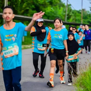 Runner Photo 8350563