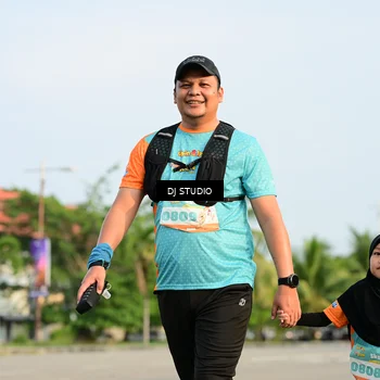 Runner Photo 8350578