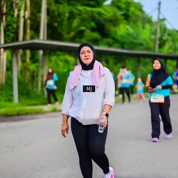 Runner Photo 8350592
