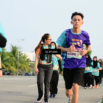 Runner Photo 8350615