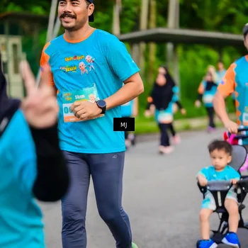 Runner Photo 8350624