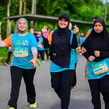 Runner Photo 8350631