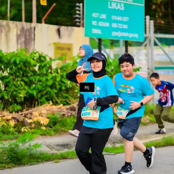 Runner Photo 8350654