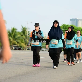 Runner Photo 8350700
