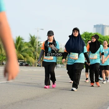 Runner Photo 8350705