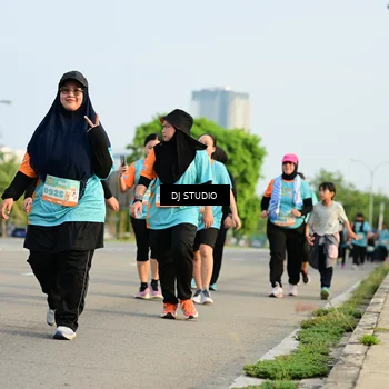 Runner Photo 8350718