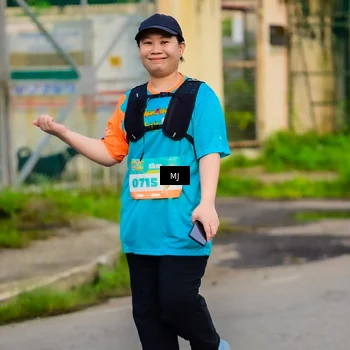 Runner Photo 8350795