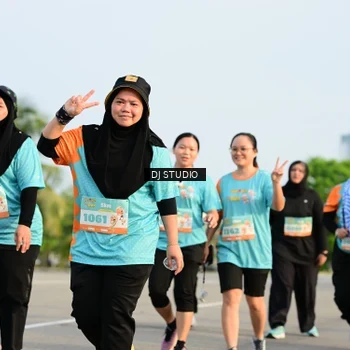 Runner Photo 8350796