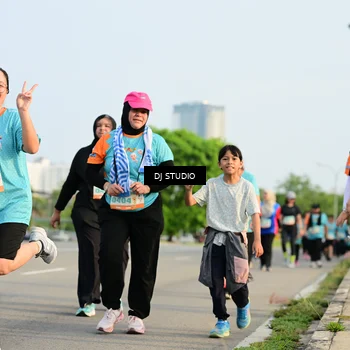 Runner Photo 8350811