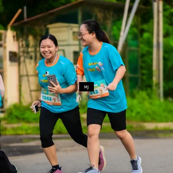 Runner Photo 8350867