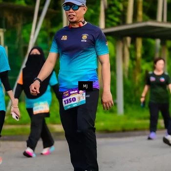 Runner Photo 8350881