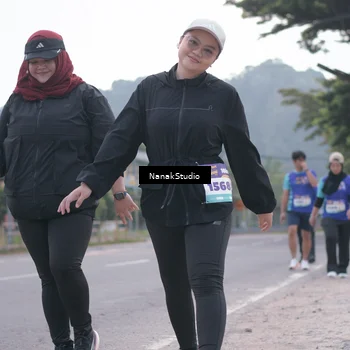 Runner Photo 8350897