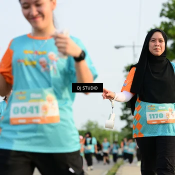 Runner Photo 8350900