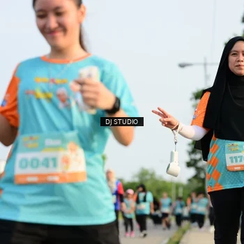 Runner Photo 8350902