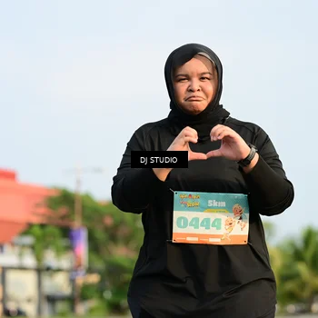 Runner Photo 8350915
