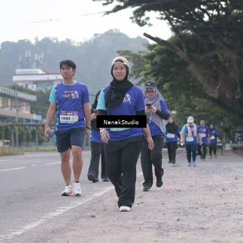 Runner Photo 8350951