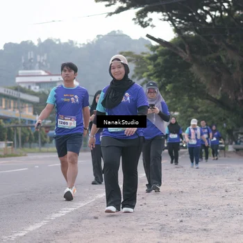 Runner Photo 8350960