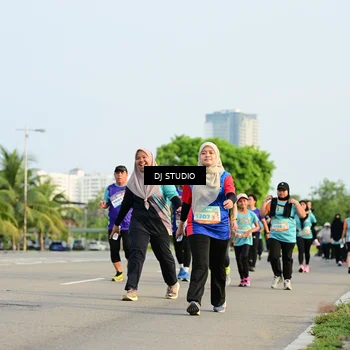 Runner Photo 8350971