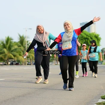Runner Photo 8350998