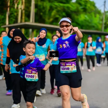 Runner Photo 8351001