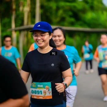 Runner Photo 8351033