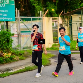 Runner Photo 8351074